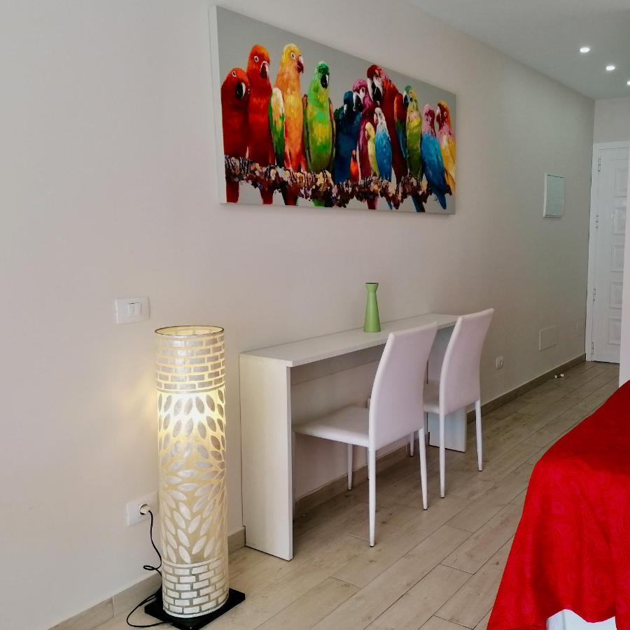 Sun & View Holiday Home Los Cristianos  Bagian luar foto